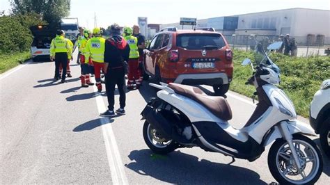 In scooter contro un’auto a Pegognaga, muore。